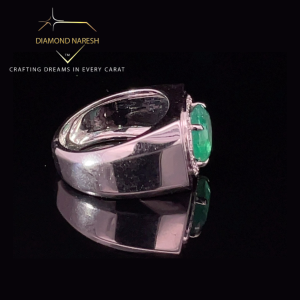 Oval Green Diamond Ring